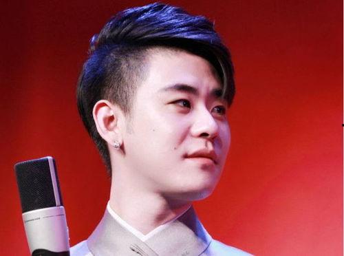 娱乐圈爆料张云雷,娱乐圈爆料背后的真相与反思 第2张 娱乐圈爆料张云雷,娱乐圈爆料背后的真相与反思 第2张